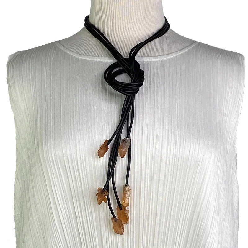 Necklaces and pendants with geometric pendants for a clean, contemporary design-AMBER CRYSTAL LARIAT