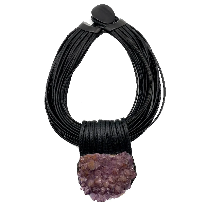 Simple necklaces and pendants with tiny charms for a delicate and casual vibe-AMETHYST ON LEATHER CHOKER