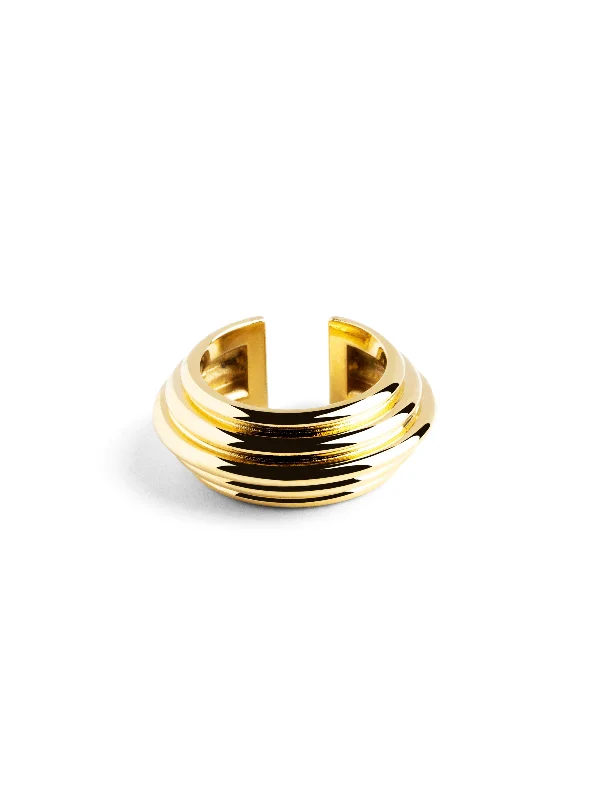 Women’s titanium rings with sleek modern designs -Line Pyramid Gold Ring