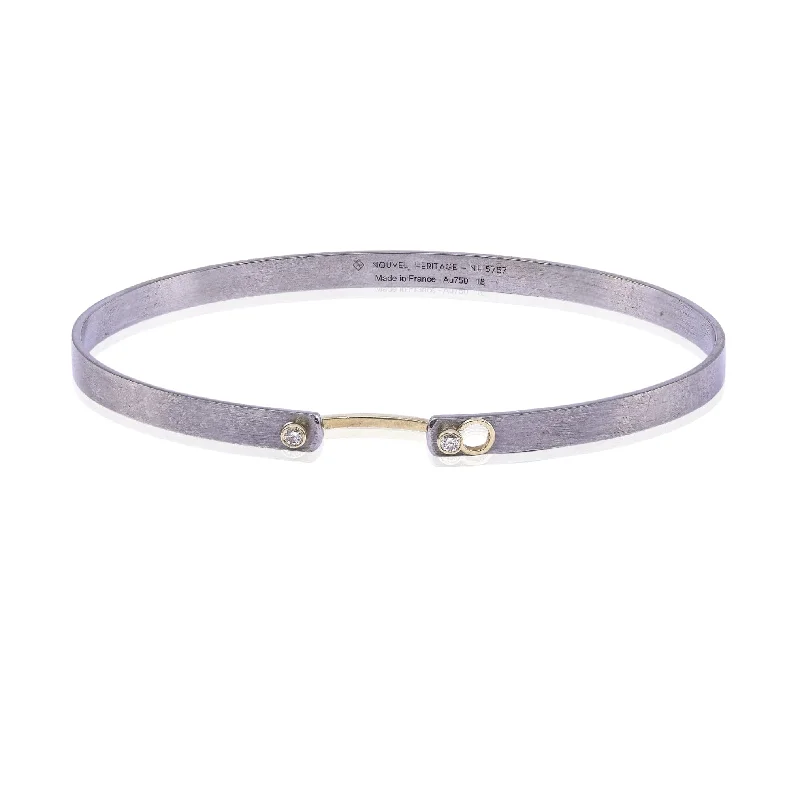 Best bangle bracelets with braided designs for a textured and sophisticated look-ESTATE 18K WHITE GOLD NOUVEL HERITAGE 'MONDAY MORNING' MOOD BANGLE