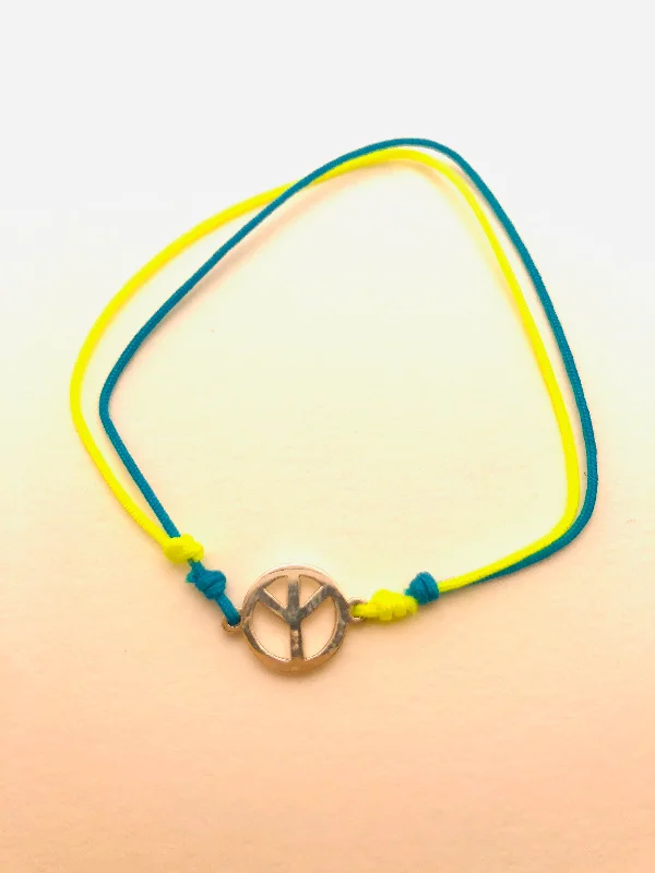 Art deco bangle bracelets with bold lines and shapes for a vintage-inspired flair-Peace Mark Bracelet